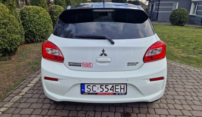 Auta małe MITSUBISHI Space Star 2016 Benzyna Manualna FWD (przód) Biały 5 5 Niemcy Matowy full