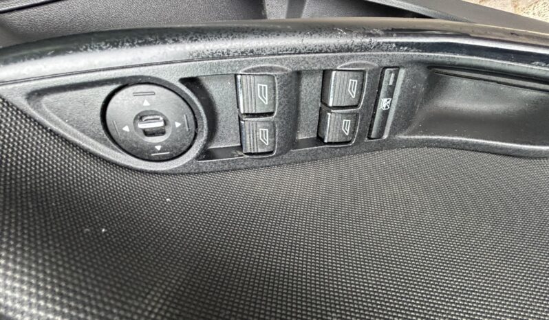 Ford Focus 1,6 benz. 1 Rok Gwarancja GetHelp w cenie ! full