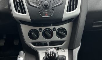 Ford Focus 1,6 benz. 1 Rok Gwarancja GetHelp w cenie ! full