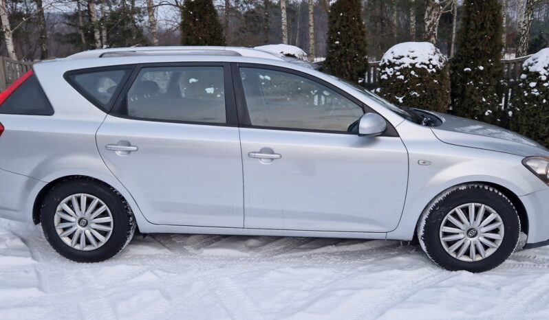 Kia Ceed 1,6 benz. Salon Polska ! Rok Gawarancja GetHelp ! full