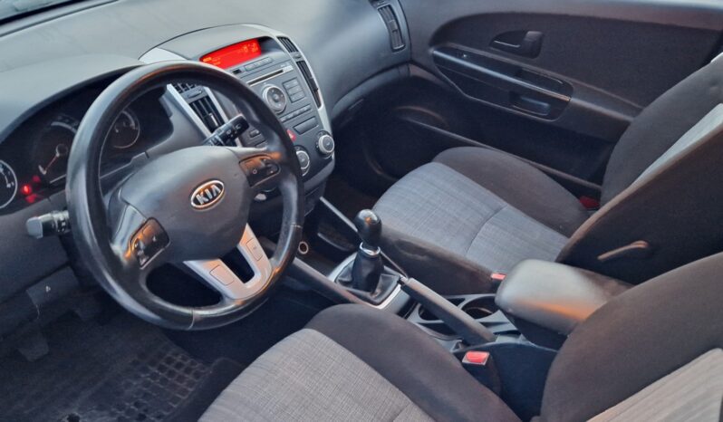 Kia Ceed 1,6 benz. Salon Polska ! Rok Gawarancja GetHelp ! full