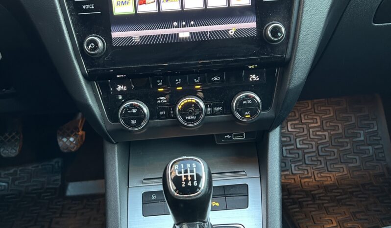 Skoda Oktawia 2.0 tdi 1 Rok Gwarancja GetHelp ! full