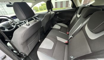 Ford Focus 1,6 benz. 1 Rok Gwarancja GetHelp w cenie ! full