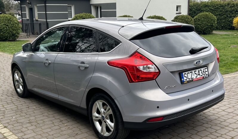 Ford Focus 1,6 benz. 1 Rok Gwarancja GetHelp w cenie ! full